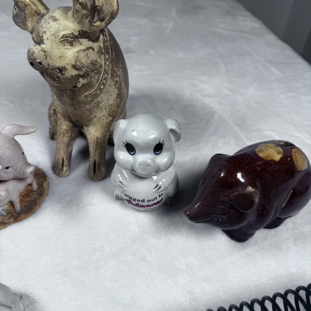 Lot 10 Pig Figurines Banks Arkansas Souvenir Farmhouse Decor Ceramic Resin Metal